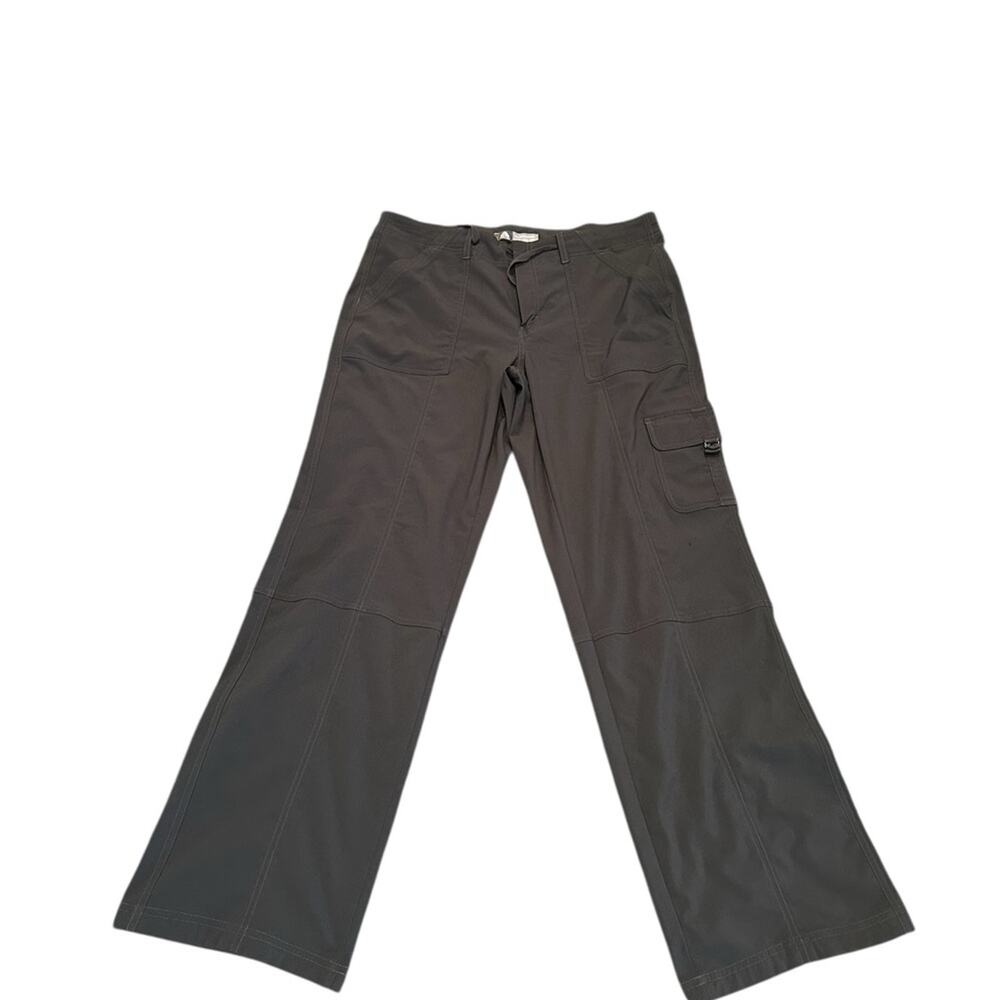 Nike ACG All Conditions Gear Size 14 Women’s Gray Wide-Leg Cargo Pants